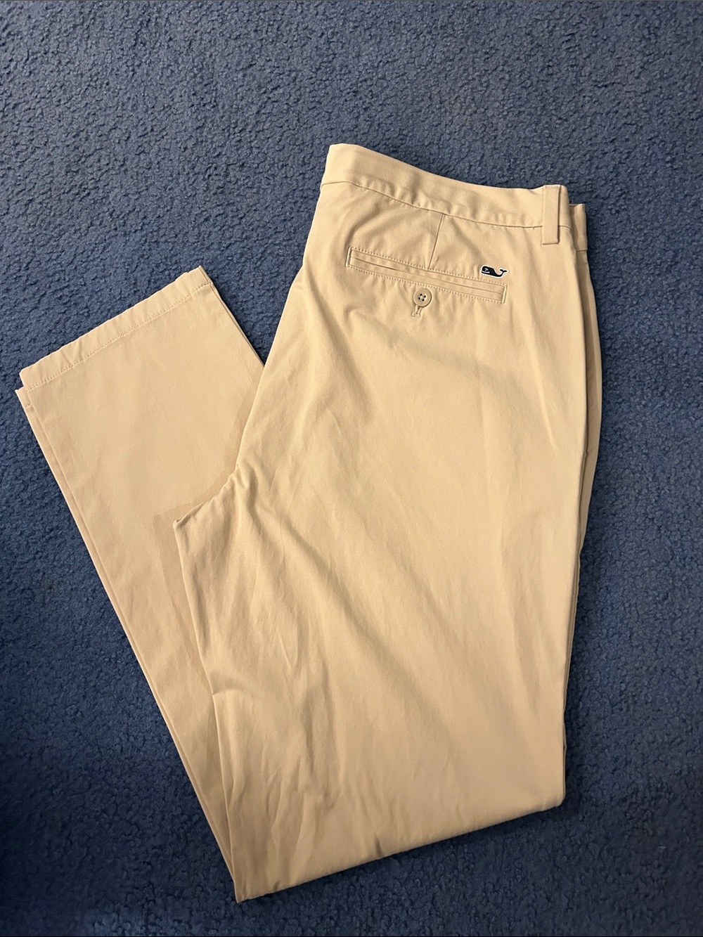 Vineyard Vines Men’s Tan Chino Performance Pants